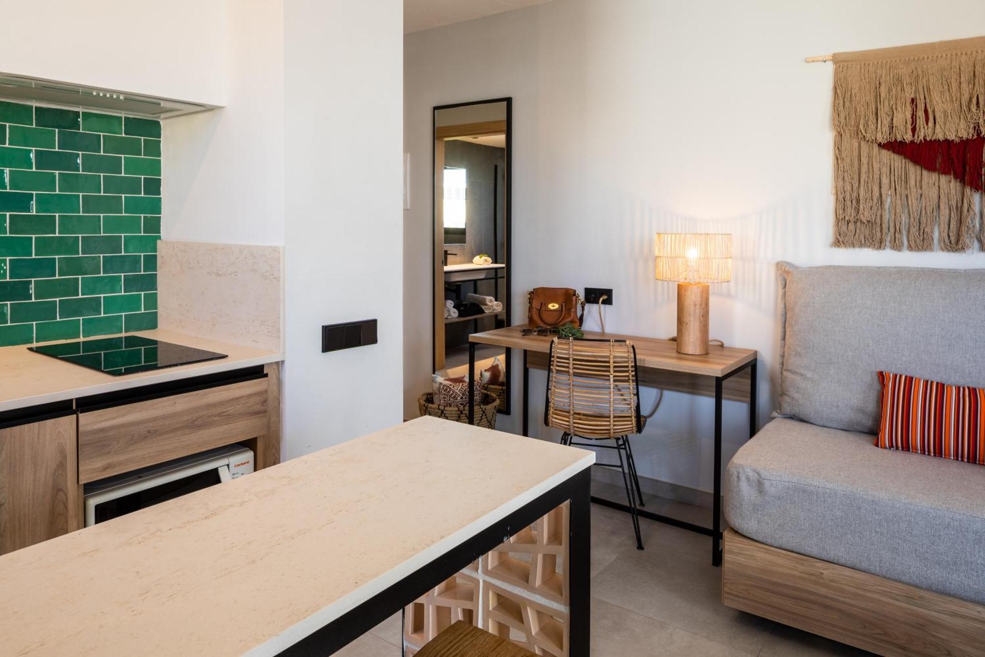 Aparthotel Casita Blanca - Adults Only 聖安東尼奧 外观 照片