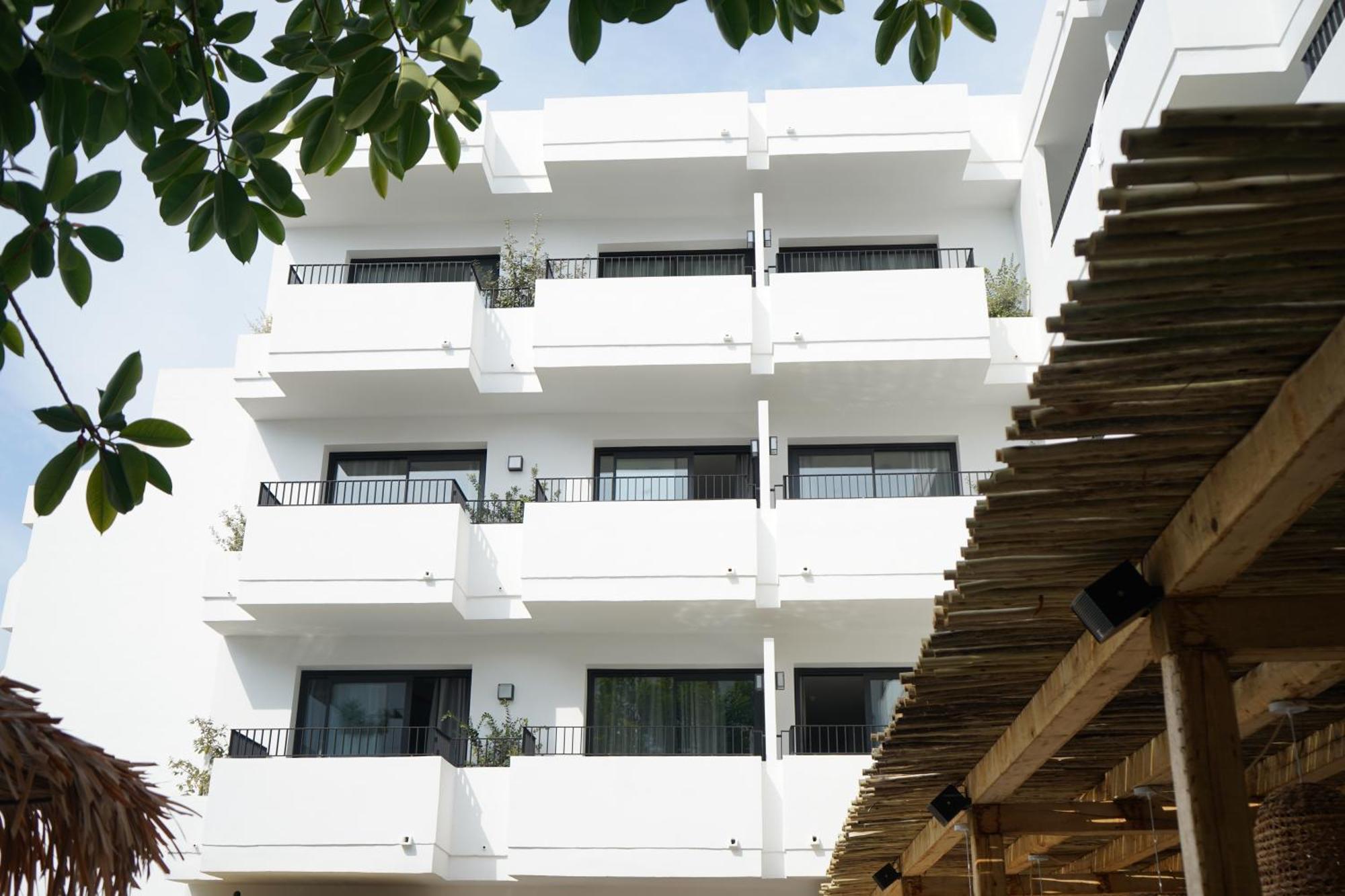 Aparthotel Casita Blanca - Adults Only 聖安東尼奧 外观 照片