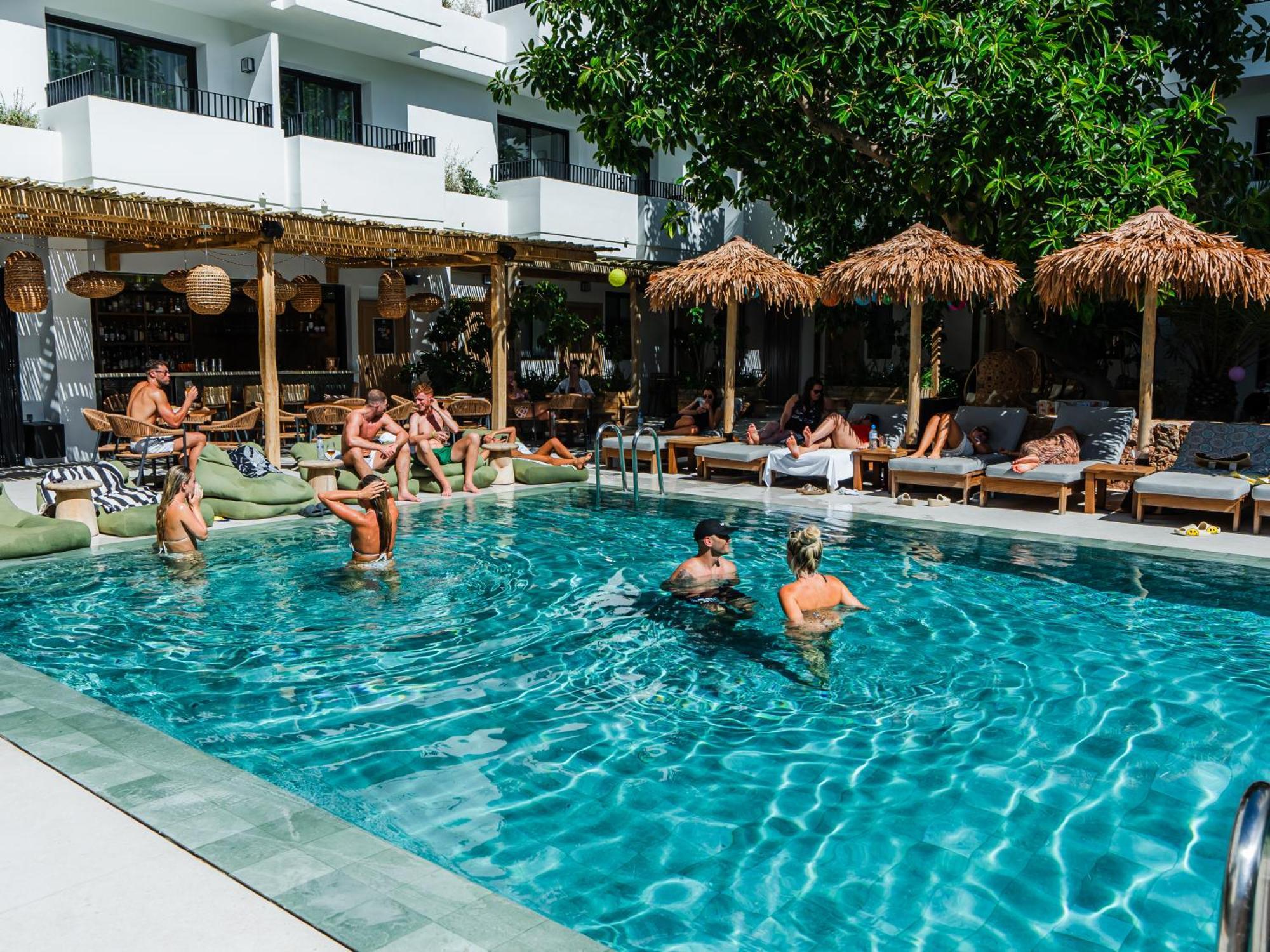 Aparthotel Casita Blanca - Adults Only 聖安東尼奧 外观 照片